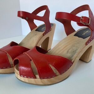 Red Swedish Hasbeens heeled clogs